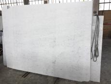 Suministro planchas 2 cm en mármol BIANCO CARRARA C 2809. Detalle imagen fotografías 