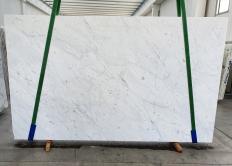 Suministro planchas pulidas 3 cm en mármol natural BIANCO CARRARA C 1441. Detalle imagen fotografías 