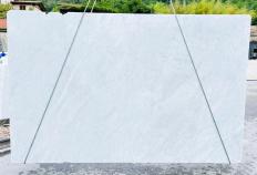 Suministro planchas ásperas 2 cm en mármol natural BIANCO CARRARA C D210930. Detalle imagen fotografías 