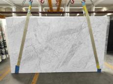 Suministro planchas mates 2 cm en mármol natural BIANCO CARRARA 1971M. Detalle imagen fotografías 