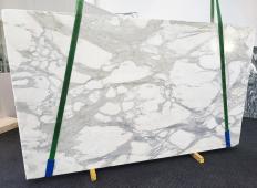 Suministro planchas al corte 3 cm en mármol natural CALACATTA EXTRA 1560. Detalle imagen fotografías 