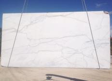 Suministro planchas ásperas 3 cm en mármol natural CALACATTA ORO EXTRA 1776. Detalle imagen fotografías 