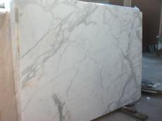 Suministro planchas pulidas 2 cm en mármol natural CALACATTA ORO EM_0477. Detalle imagen fotografías 
