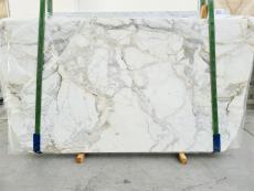 Suministro planchas pulidas 2 cm en mármol natural CALACATTA ORO 1746. Detalle imagen fotografías 