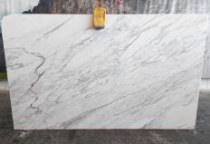 Suministro planchas pulidas 0.8 cm en mármol natural CALACATTA CL0256. Detalle imagen fotografías 