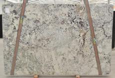 Suministro planchas pulidas 3 cm en granito natural DELICATUS 699. Detalle imagen fotografías 