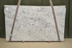 Suministro planchas pulidas 3 cm en granito natural GALAXY WHITE BQ02623. Detalle imagen fotografías 