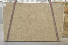 Suministro planchas pulidas 3 cm en granito natural GIALLO ORNAMENTAL 2527. Detalle imagen fotografías 