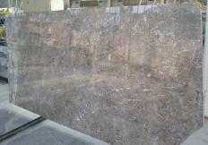 Suministro planchas pulidas 2 cm en mármol natural PEBBLE GREY 8261. Detalle imagen fotografías 