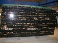 Suministro planchas pulidas 2 cm en mármol natural PORTORO EXTRA SR-2010017. Detalle imagen fotografías 