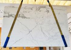 Suministro planchas pulidas 2 cm en mármol natural STATUARIO CL0255. Detalle imagen fotografías 