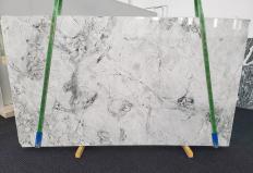 Suministro planchas 3 cm en Dolomita SUPER WHITE CALACATTA 1471. Detalle imagen fotografías 