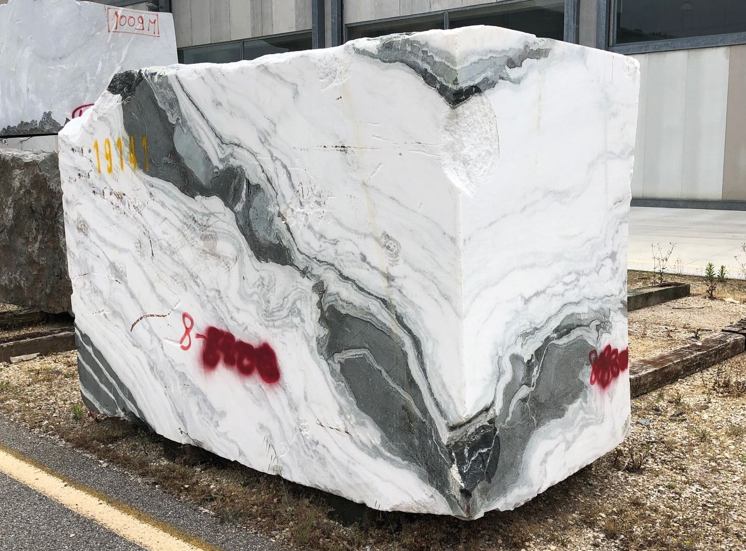 PANDA Suministro Veneto (Italia) de bloques ásperos en mármol natural 1517M 