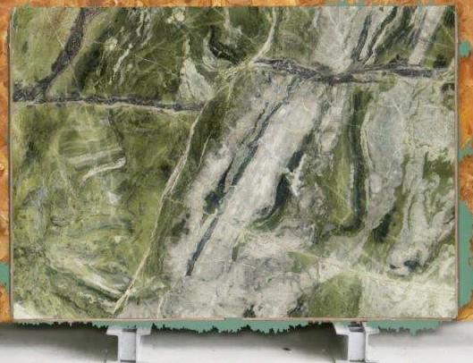 VERDE TIFONE Suministro Veneto (Italia) de planchas pulidas en mármol natural C022 , Slab #22 
