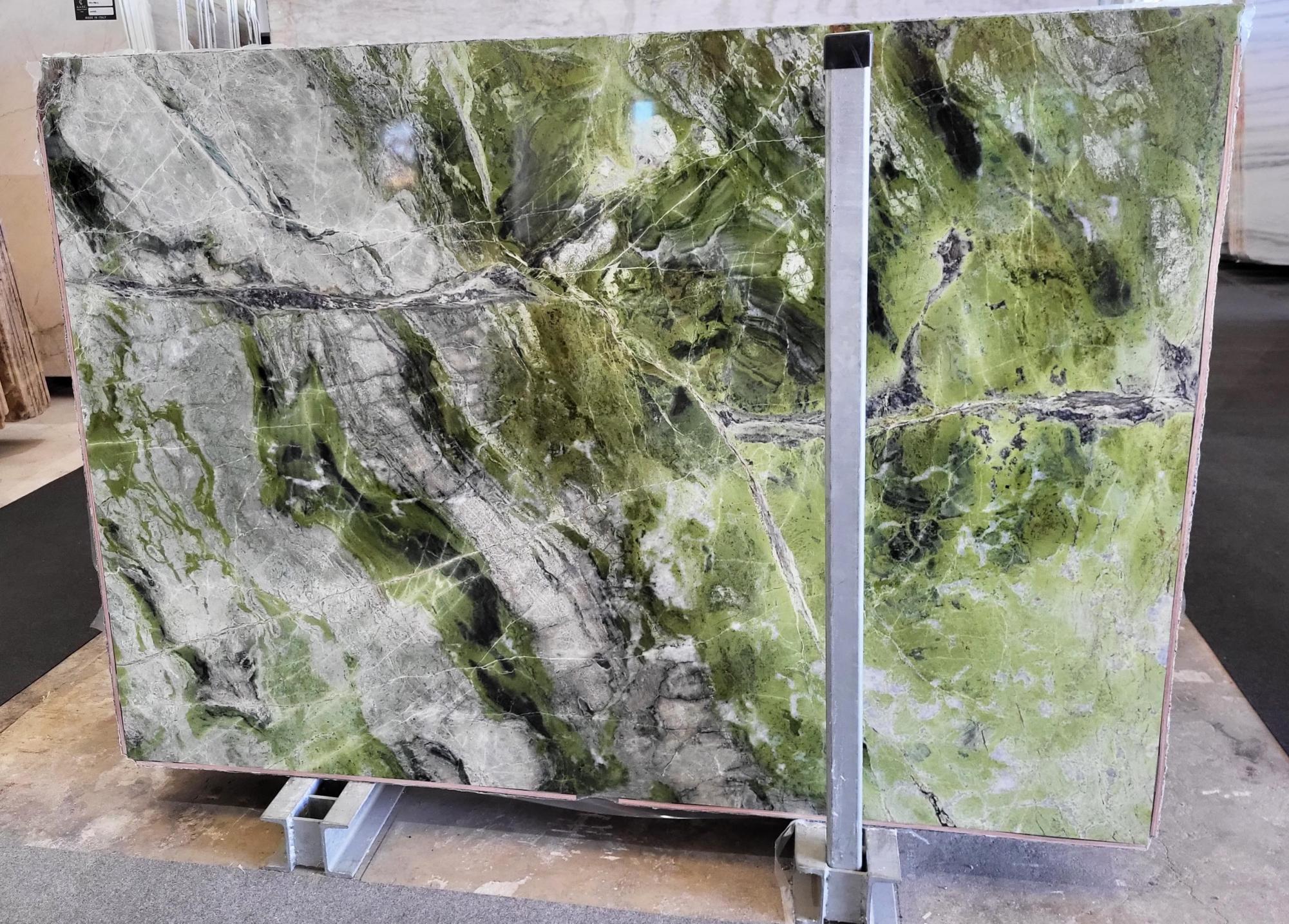 VERDE TIFONE Suministro Veneto (Italia) de planchas pulidas en mármol natural C022 , Slab #33 