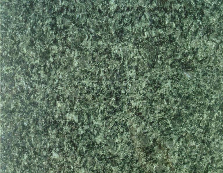 Detallo técnico: LAVRAS GREEN, granito natural pulido brasileño 
