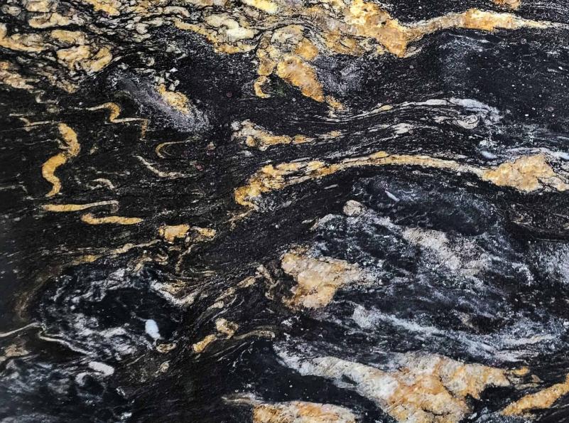 TITANIUM GOLD granito natural 